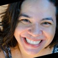 20+ profils pour “Silvia Hall”