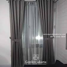 Berikut 11 model gorden terbaru dan terpopuler di tahun 2020 yang cocok untuk digunakan pada jendela minimalis. Gorden Jendela Rumah Minimalis Cek Bahan Bangunan