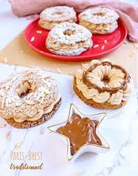 Le Paris Brest Traditionnel Individuel Tasty Pastry French Pastries Traditional Christmas Dessert Recipes