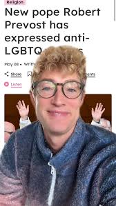 I FOUND THE MOST LOVELY sewing box