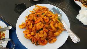 Walau sederhana, nasi goreng sangat melekat dikeseharian kita. Nasi Goreng Udang Paling Meletup Di Ipoh