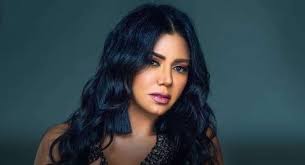 مازال فستان الممثلة المصرية رانيا يوسف يثير الجدل، بعد أيام من تصدر اسمها قائمة الترند في مصر. Ù…Ø®Ø¯Ø±Ø§Øª ÙˆÙØ³ØªØ§Ù† Ù…Ù† ØºÙŠØ± Ø¨Ø·Ø§Ù†Ø© ÙˆØªØµØ±ÙŠØ­ Ø¬Ø±Ø¦ Ø£Ø²Ù…Ø§Øª Ø±Ø§Ù†ÙŠØ§ ÙŠÙˆØ³Ù Ø¹Ø±Ø¶ Ù…Ø³ØªÙ…Ø± ÙÙ† ÙˆØ«Ù‚Ø§ÙØ© Ø§Ù„ÙˆØ·Ù†