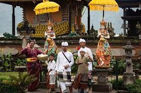 Suku bangsa indonesia tersebar di seluruh wilayah indonesia, baik di pulau besar maupun pulau kecil. Cari Jawaban Soal Kelas 4 Tema 7 Subtema 1 Samakah Kondisi Penduduk Di Seluruh Wilayah Indonesia Semua Halaman Bobo