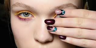 New year's eve is celebrated exclusively worldwide. 36 New Year S Eve Nail Art Ideas Easy Nail Art Designs