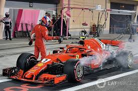 Track breaking kimi raikkonen headlines on newsnow: Fotostrecke Boxen Unfall Von Kimi Raikkonen