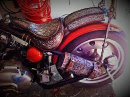 Misfitskinny Kustoms Indianapolis In 46203 Bike Leathers Bobber Seat Bike Tank