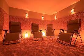 Salt Therapy Is Becoming Increasingly Popular Across The Country A Typical Session Of Salt Therapy Involves Sitting Comf Salt Room Salt Room Therapy Salt Cave