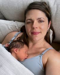 ✨ Conociendo a nuestro equipo: Dra. Katherine Vindas ✨ En Clínica Pía  Nutrición, estamos comprometidos con llevar el bienestar más allá de las  consultas, y la Dra. Katherine Vindas es una pieza