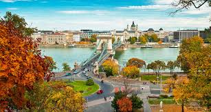 Prognozele afişate pentru următoarele zile au grade de fiabilitate invers proporţional cu timpul. Excursie Budapesta Viena Bratislava