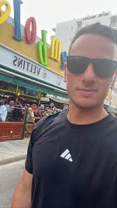 Dennis Kleine-Natrop (@kn_fire)