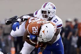 Before opting out of the 2020 season, twyman became the first interior defensive lineman to lead pitt in sacks (10.5 in 2019) since aaron donald achieved the same feat six years prior. Meet Milton Williams Nfl Draft S Small School Dt Who Tested Like Aaron Donald Bleacher Report Latest News Videos And Highlights
