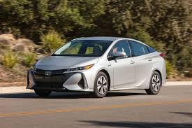 Come find a great deal on used 2017 toyota prius primes in your area today! 2021 Toyota Prius Prime Hatchback Performance And Mpg Carindigo Com