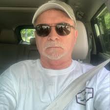 What are the top steakhouses in Pigeon Forge, Gatlinburg area?