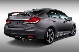 Today, the 2015 honda civic si must do battle with the excellent volkswagen gti and the more power ford focus st, both of which are newer models with newer tech and more powerful, turbocharged engines. 2015 Honda Civic Si Sedan Exterior Photos Carbuzz