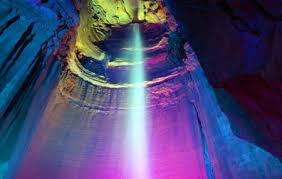 The cavern cafe is open year round offering deli sandwiches and pizza. Ruby Falls Chattanooga Ticket Price Timings Address Triphobo