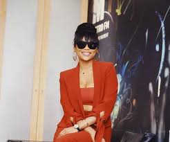 She is a fashion entrepreneur and the owner of bonang matheba entertainment. Watch Bonang Matheba Talks About The House Of Bng Bona Magazine