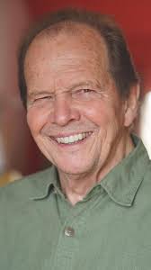 Stuart Mcgugan's Instagram, Twitter & Facebook