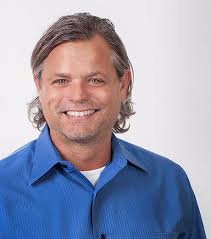 Calvin Cox's Instagram, Twitter & Facebook