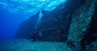 Japanese marine biologist masaaki kimura has identified ten structures off yonaguni and a further five related structures off the main island of okinawa.the structures include the ruins of a castle, a. Yonaguni Monument Lost Underwater Temple Or Natural Feature Dan Insider