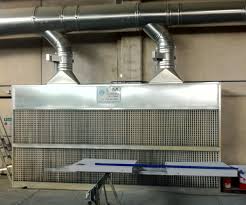 L'abbattimento dell'over spray viene effettuato con un frontale aspirante con filtrazione in cartone inerziale, una seconda. Cabine Verniciatura A Secco Per Aspirazione Polveri