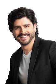 Everardo Arzate y La niña en el altar: teatro, espejo de lo humano