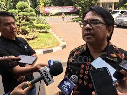 Halaman timeline artikel terbaru profil ade armando penulis media online di kompasiana.com. Sebut Bem Ui Jangan Terlihat Pandir Ade Armando Dikecam Netizen Dan Alumni Ui Metro Tempo Co