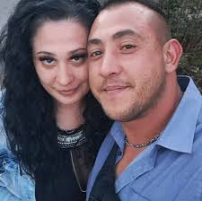 Ez a legnagyobb ékszerteknős, amit eddig Magyarországon találtak. A nem  mindennapi példányra Szolnok közelében, a Tisza-parton bukkantak rá.  https://rtl.hu/hirado/2025/08/07/sosem-lattak-meg-ekkorat