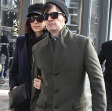 The best gifs are on giphy. Ø³ÙŠØ±Ø© ØªÙˆÙ†ÙŠ Ù…Ø§ÙƒØ¬ÙŠÙ„ ÙˆÙŠÙƒÙŠ Ù…Ù† Ù‡Ùˆ Ø²ÙˆØ¬ Caitriona Balfe Ø£Ø²ÙˆØ§Ø¬ Ø§Ù„Ù…Ø´Ø§Ù‡ÙŠØ±