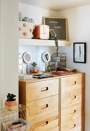 Interior Designers Share Their Favorite Places To Shop On A Budget Dorm Inspiration Minimalist Dorm Kids Furniture Stores