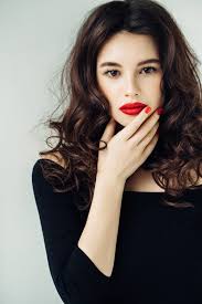 The dark roots at the top help in making your face appear longer and the lighter sandy brown shade. Hairstyles For Long Brown Hair All Things Hair Us