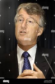 To 15 year olds hi-res stock photography and images