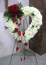 Beautiful bouquets and floral arrangements delivered by the best florists throughout longview. 380 Sympathy Flowers Ideas Sympathy Flowers Funeral Flowers Funeral Flower Arrangements