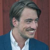 Robert Franden's Instagram, Twitter & Facebook