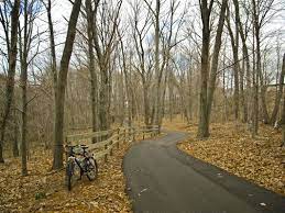 Pequonnock River Pequonnock River Greenway In Trumbull Ct The Housatonic Railroad Trail Is A Paved Bike And Bike Trails Places To Visit Summer Destinations