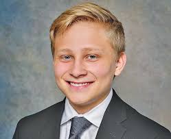 Devin Maier's Instagram, Twitter & Facebook