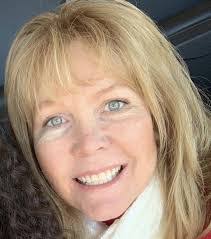 Gayle Gill's Instagram, Twitter & Facebook