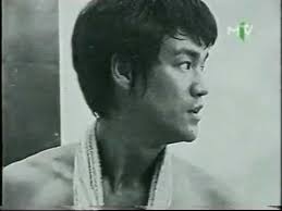 Maybe you would like to learn more about one of these? Bruce Lee A Kis Sarkany Eletet Bemutato Film Magyar Youtube