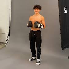 Jarvis's real name is jarvis kaye (born november 11, 2001). Faze Jarvis 2021 Girlfriend Net Worth Tattoos Smoking Body Facts Taddlr