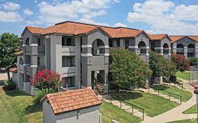 Choose from 421 one bedroom apartments in fort worth, ready for you to rent! Apartments Under 700 In Fort Worth Tx Apartments Com