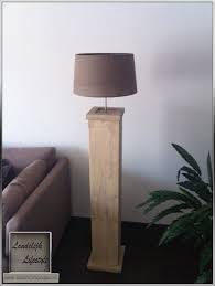 staande lamp in steigerhout vloerlamp lampen huisstijl