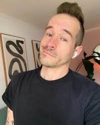 handlebar mustache · 198K threads