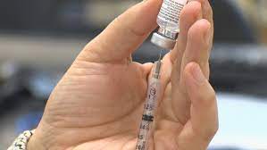 If you do not have an email address or a manitoba health card, you may call a public health office for assistance. Covid 19 Vaccine Now Available To General Public In Manitoba Ctv News