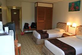 Comprehensive hotel search for fraser's hill online. Double Room Spacious Picture Of Shahzan Inn Fraser S Hill Bukit Fraser Tripadvisor