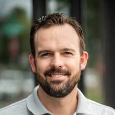 Chris Freire's Instagram, Twitter & Facebook