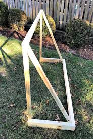 Label the pieces of wood with permanent marker to avoid confusing the lengths. Diy Street Hockey Goal Jaime Costiglio