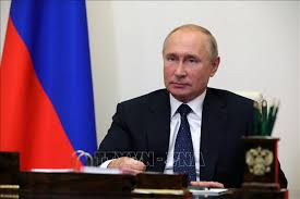 Putin là một chính trị gia tài ba , có tầm nhìn sâu rộng và những quyết sách đúng đắn ,kịp thời. Tá»•ng Thá»'ng Nga Ky Luáº­t Cho Phep Cá»±u Tá»•ng Thá»'ng Trá»Ÿ Thanh ThÆ°á»£ng Nghá»‹ SÄ© Suá»'t Ä'á»i Baotintuc Vn