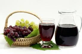 как сделать виноградный сок в домашних условиях без соковарки Vinogradnyj Sok V Domashnih Usloviyah Kak Sdelat Svezhevyzhatyj Vinogradnyj Sok Recept I Prigotovlenie Suseki
