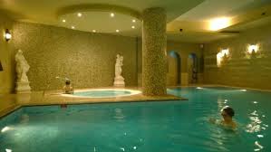 Aside from that, people can still swim with warm water in the pool during cold nights. Soreda Hotel Indoor Swimming Pool And Jacuzzi Located Next To Sauna And Gym Bild Von Soreda Hotel Qawra Tripadvisor