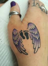Best of all, this kind of tattoo could easily be customized, depending on the color and kind of flowers added on. Pin On Anjos