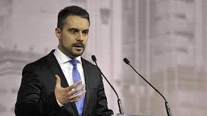 Vona gábor lemond a jobbik elnöki tisztségéről. Vona Gabor Teljesen Visszavonul Napi Hu